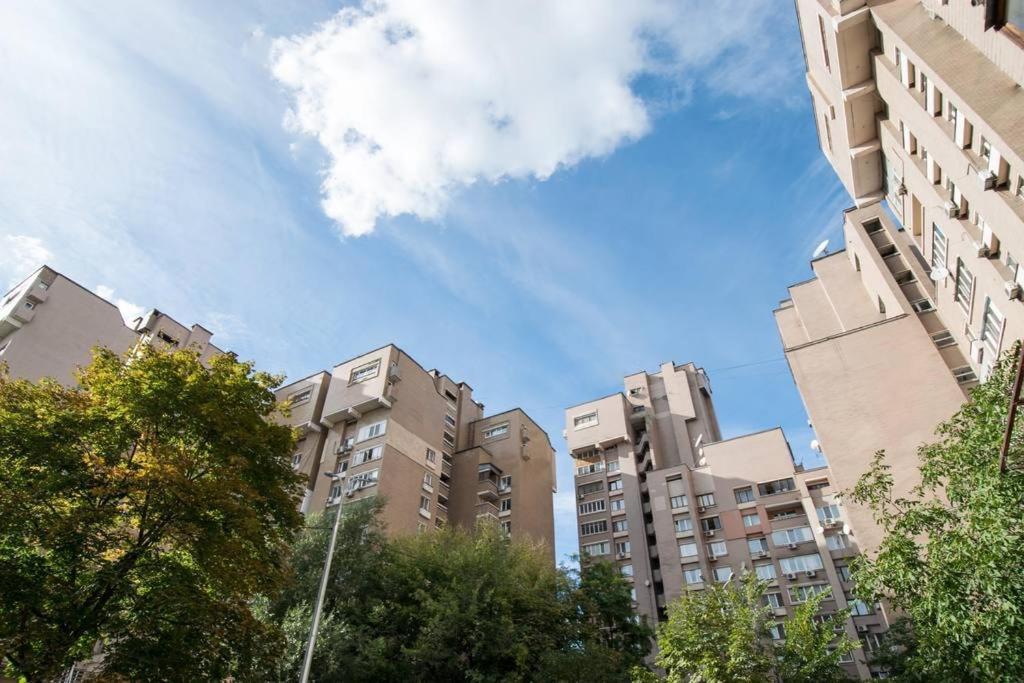 Hotel Service Predslava On Antonovicha Street Киев Экстерьер фото